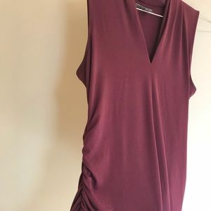 Pea in the pod maternity top